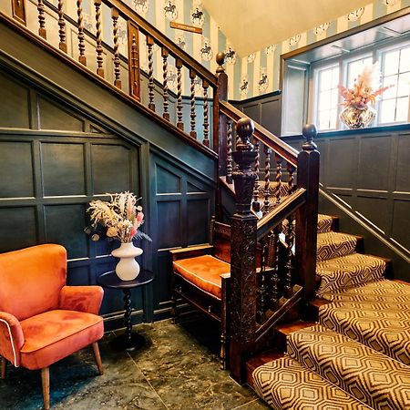 Hotel Cromwell สตีเวนิจ ภายนอก รูปภาพ